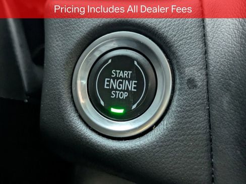 Used 2023 Chevrolet Tahoe Z71 w/ Luxury Package AWD/4WD image 31