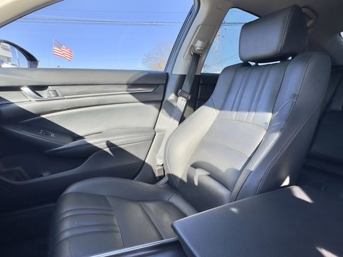 Used 2021 Honda Accord Sport Special Edition image 14