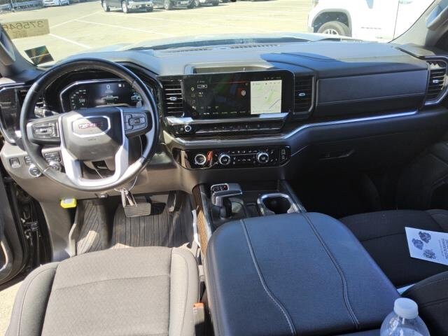 Used 2023 GMC Sierra 1500 Elevation AWD/4WD image 7