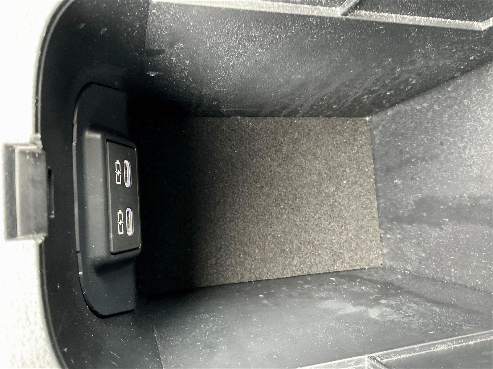 Used 2025 Toyota RAV4 XLE FWD image 18