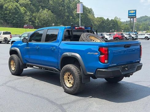Used 2023 Chevrolet Colorado ZR2 w/ ZR2 Convenience Package III AWD/4WD image 3