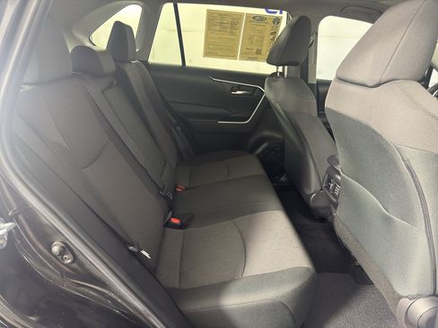 Used 2024 Toyota RAV4 XLE w/ Convenience Package FWD image 40