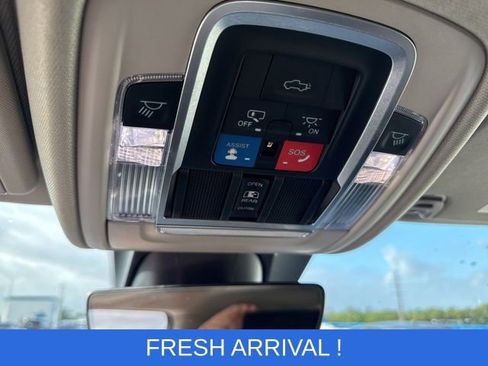 Used 2022 RAM 1500 Laramie image 8