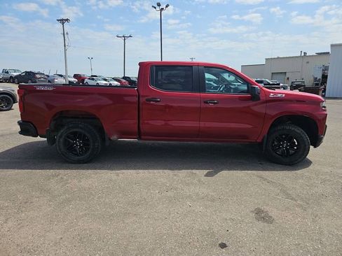Used 2021 Chevrolet Silverado 1500 LT Trail Boss w/ Convenience Package II AWD/4WD image 6