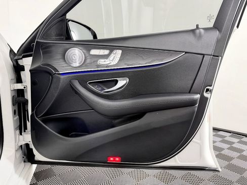 Used 2020 Mercedes-Benz E 350 Sedan image 51