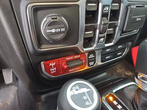 Used 2022 Jeep Gladiator Rubicon w/ LED Lighting Group image 16