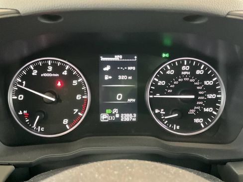 Certified 2026 Subaru Crosstrek 2.5i Premium AWD/4WD image 4