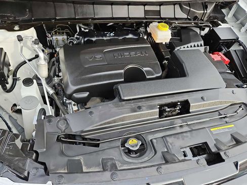 Used 2024 Nissan Pathfinder SL image 30