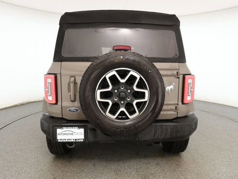 Used 2025 Ford Bronco Outer Banks image 5