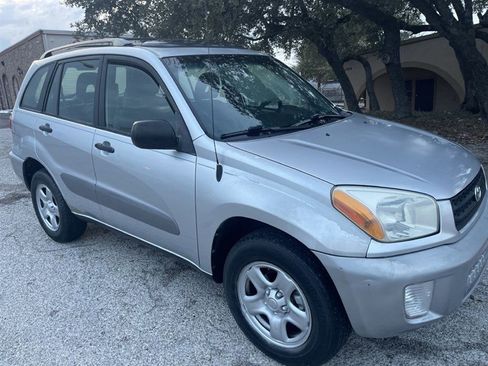 Used 2002 Toyota RAV4 LE image 5