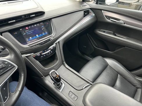 Used 2017 Cadillac XT5 Luxury AWD/4WD image 26