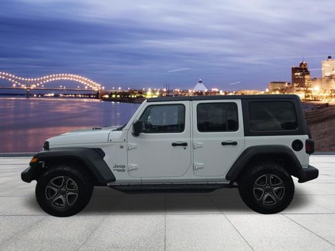 Used 2018 Jeep Wrangler Unlimited Sport S AWD/4WD image 2
