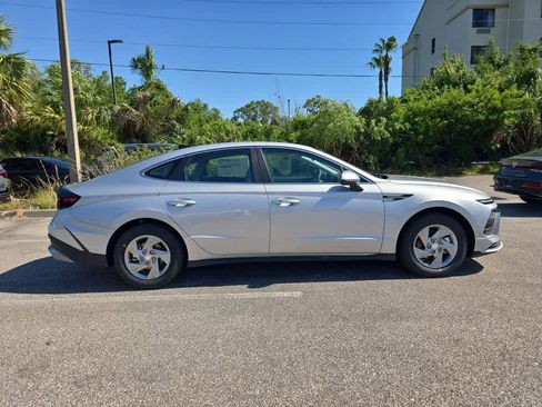 New 2026 Hyundai Sonata SE FWD image 8