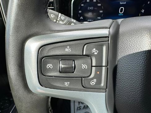 Used 2023 Chevrolet Silverado 1500 LT w/ Z71 Off-Road Package AWD/4WD image 28