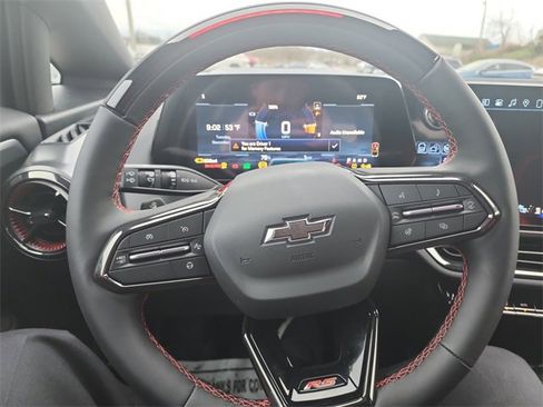 New 2026 Chevrolet Equinox EV RS image 21