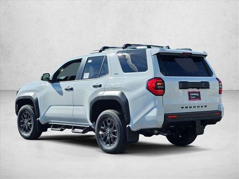 New 2026 Toyota 4Runner SR5 image 9