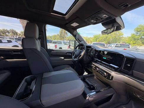 New 2026 Chevrolet Silverado 2500 ZR2 AWD/4WD image 24
