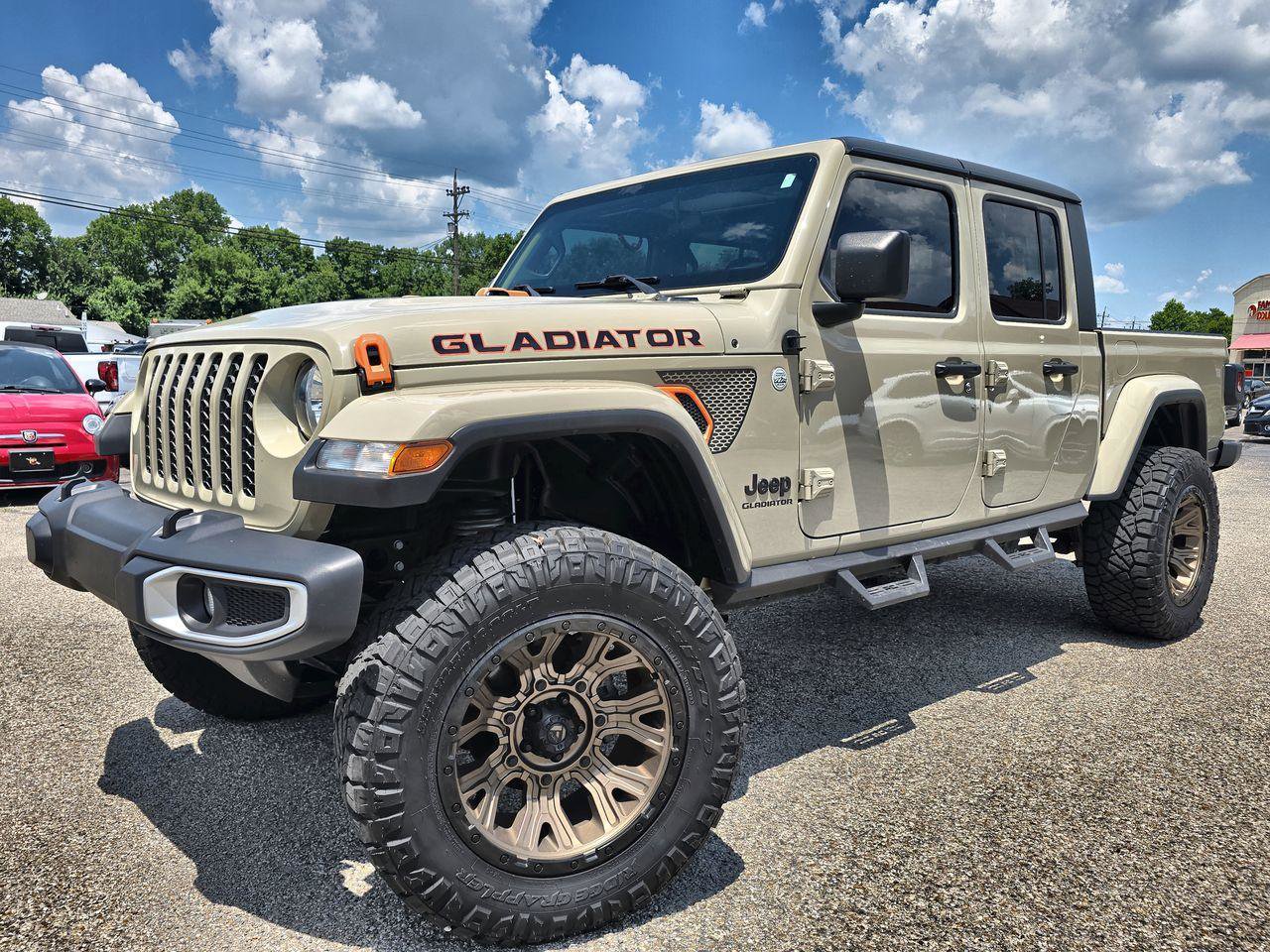Used 2020 Jeep Gladiator Sport w/ Quick Order Package 24S AWD/4WD image 1