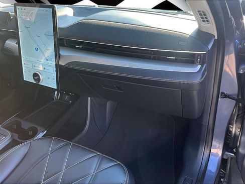 Used 2021 Ford Mustang Mach-E Select w/ Comfort/Technology Package image 16