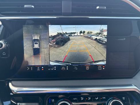 New 2026 GMC Sierra 2500 Denali Ultimate AWD/4WD image 23