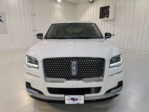 Used 2022 Lincoln Navigator Reserve RWD image 33