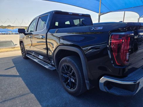 Used 2019 GMC Sierra 1500 SLT AWD/4WD image 3