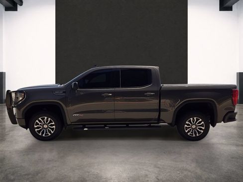 Used 2019 GMC Sierra 1500 AT4 w/ AT4 Premium Package AWD/4WD image 2