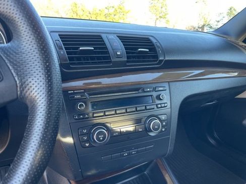 Used 2012 BMW 135i Convertible image 12