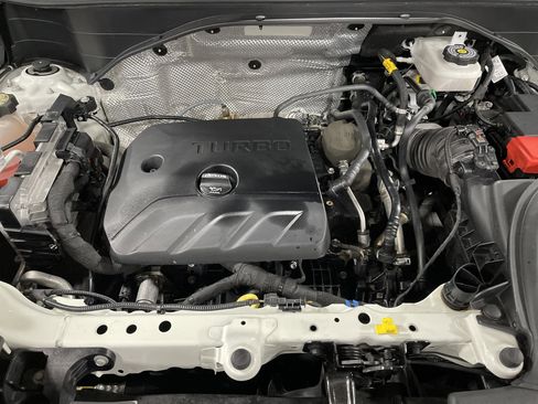 Used 2022 Buick Encore GX Select w/ Sport Touring Package image 15