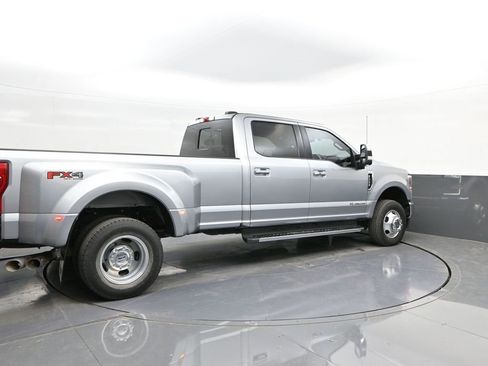 Used 2022 Ford F350 Lariat w/ Lariat Ultimate Package image 15
