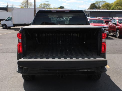 Used 2022 Chevrolet Silverado 1500 RST AWD/4WD image 7