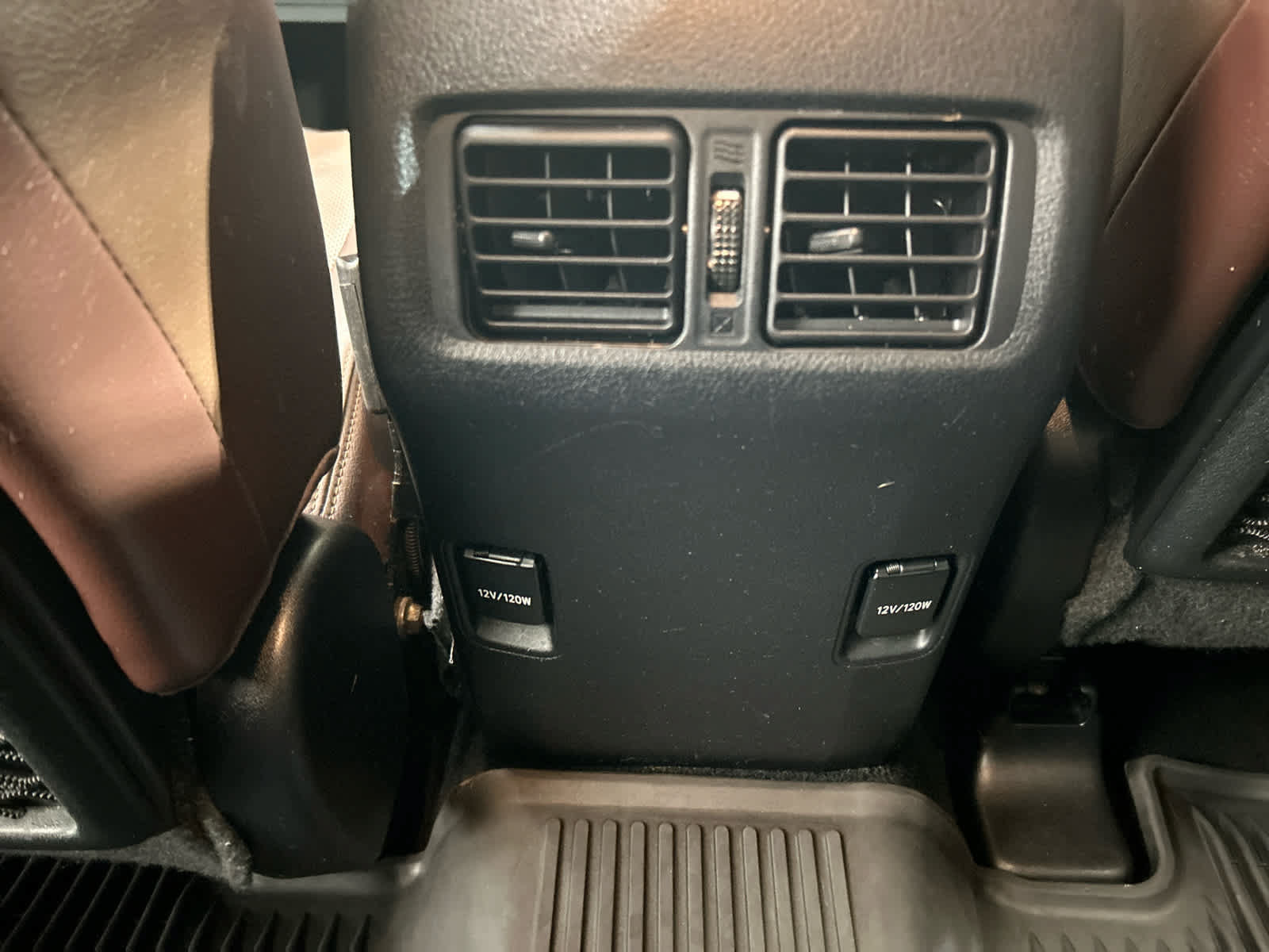 Used 2018 Toyota 4Runner Limited AWD/4WD image 13