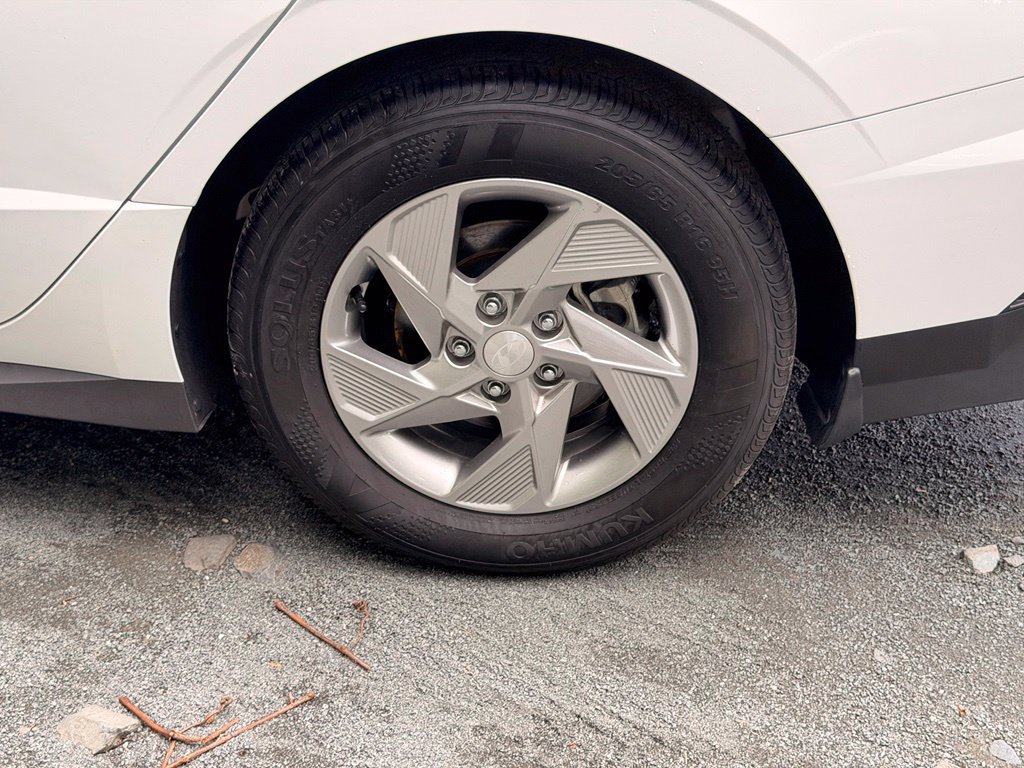 Certified 2026 Hyundai Sonata SE FWD image 6