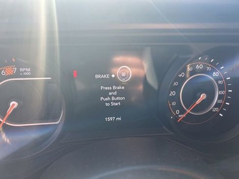 Used 2024 Jeep Wrangler Unlimited Sport AWD/4WD image 11