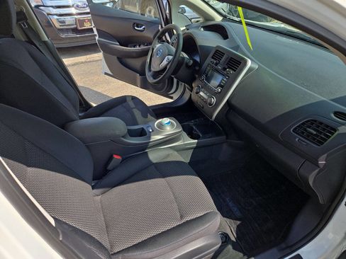 Used 2017 Nissan Leaf S w/ Charge Package image 30