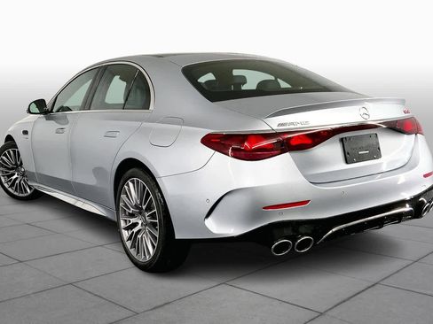 Used 2025 Mercedes-Benz E 53 AMG e 4MATIC Sedan image 4
