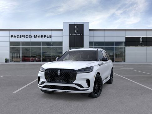 New 2026 Lincoln Aviator Reserve w/ Jet Appearance Package AWD/4WD image 2