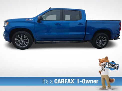 Used 2023 Chevrolet Silverado 1500 RST image 2
