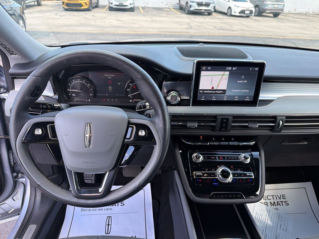 Used 2022 Lincoln Corsair AWD w/ Equipment Group 101A image 24