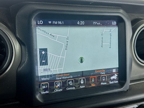 Used 2023 Jeep Wrangler Unlimited w/ Sun & Screen Package AWD/4WD image 22