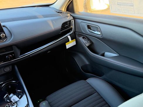 New 2026 Nissan Rogue Rock Creek image 11