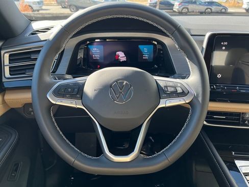 New 2026 Volkswagen Atlas Cross Sport SE image 22