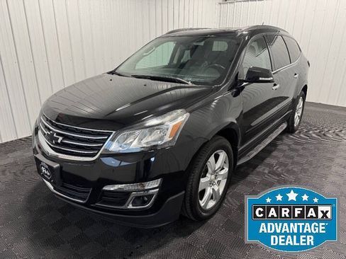 Used 2017 Chevrolet Traverse LT AWD/4WD image 1