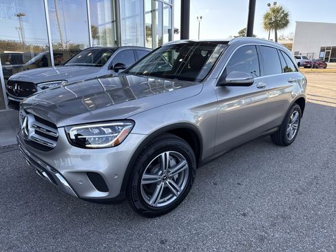 Certified 2021 Mercedes-Benz GLC 300 image 1
