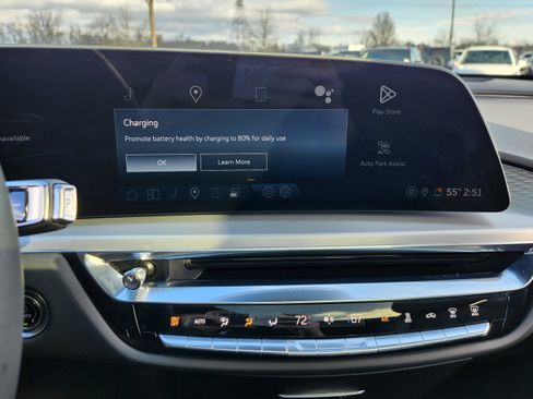 Used 2024 Cadillac Lyriq Luxury image 33