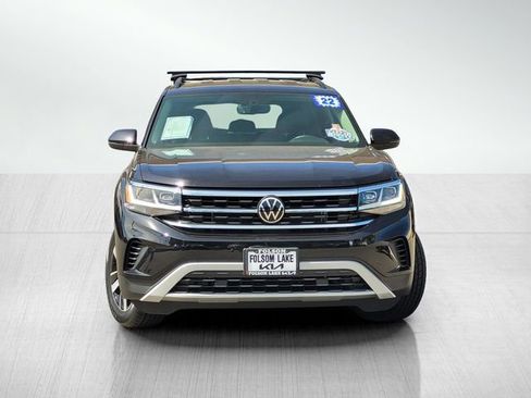 Used 2022 Volkswagen Atlas SE image 2