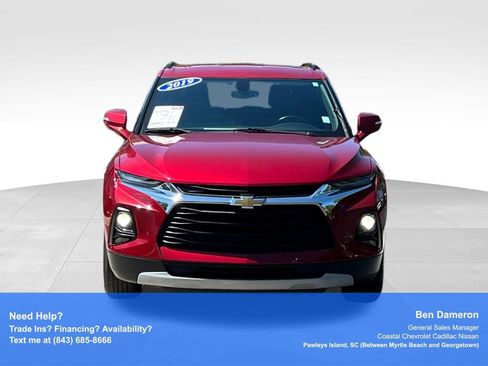Used 2019 Chevrolet Blazer LT FWD image 2