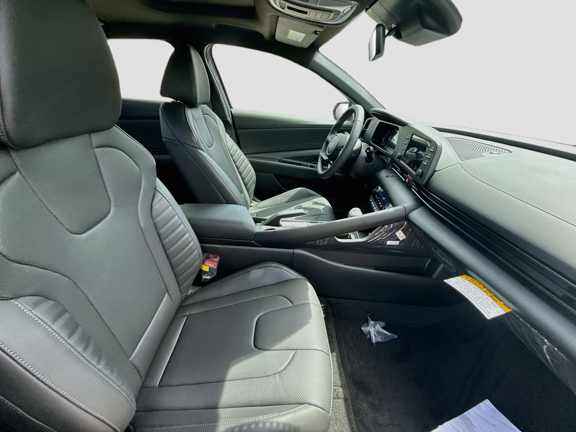 New 2026 Hyundai Elantra SEL Sport FWD image 20