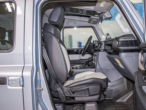 Used 2024 INEOS Grenadier Fieldmaster Edition image 21