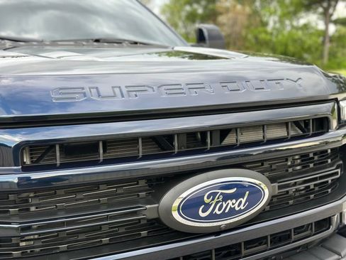 Used 2022 Ford F250 Lariat w/ Tremor Off-Road Package AWD/4WD image 11